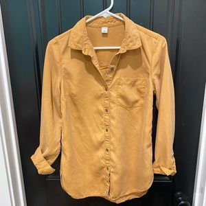 Old Navy relaxed tencel shirt